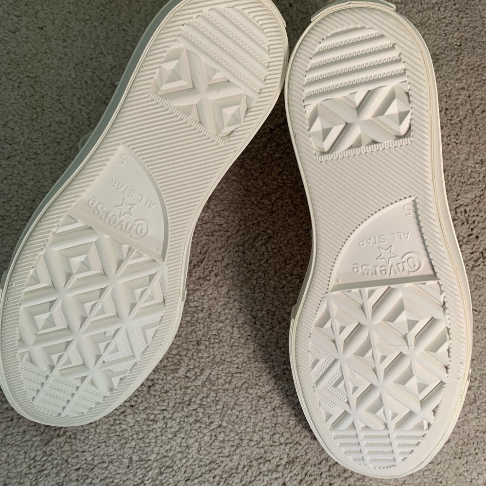 NWT Pearl & Rhinestone Converse - Picture 6 of 6